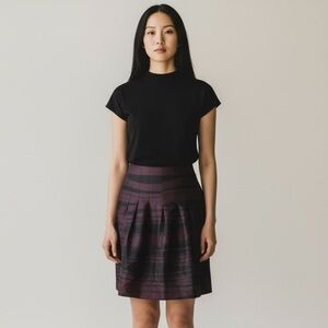 Banana Republic 100% silk pleated panels skirt a-line black burgundy size 2
